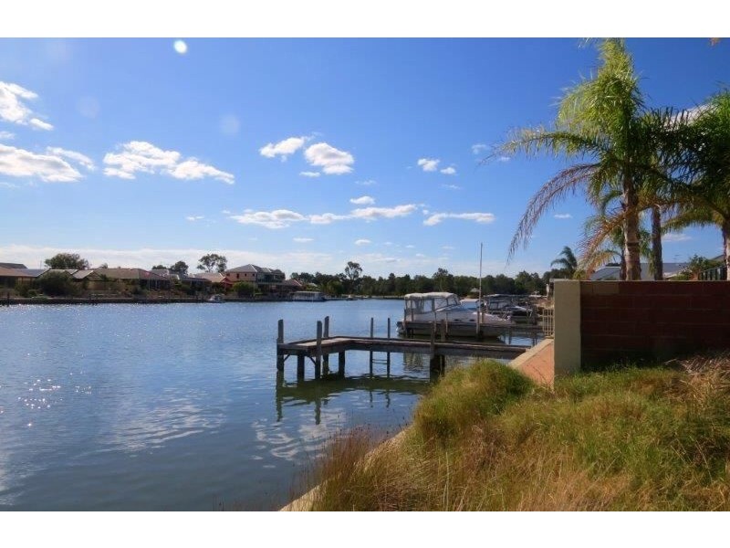34 Murray Waters Boulevard, South Yunderup WA 6208