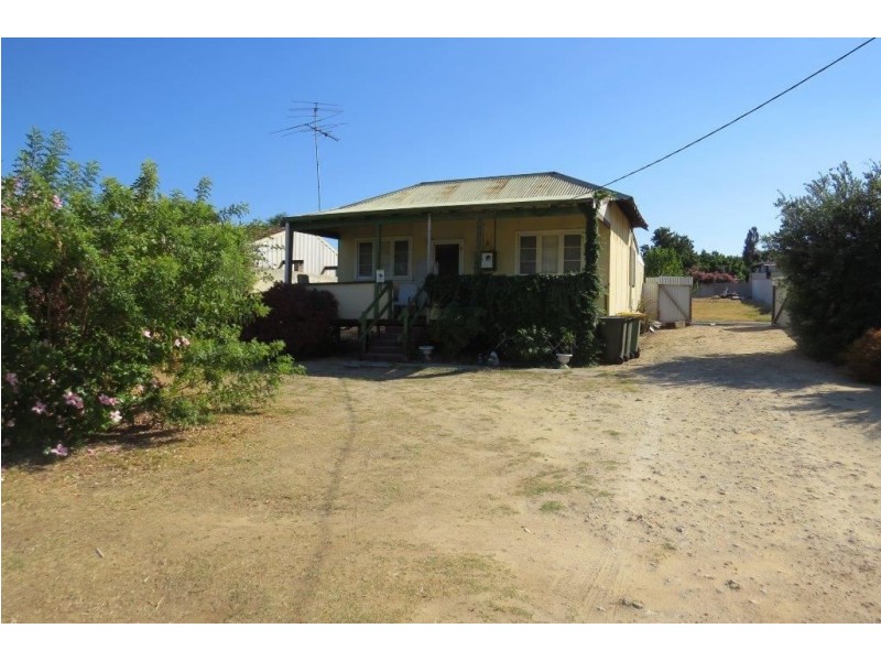 40 Elizabeth Street, Mandurah WA 6210