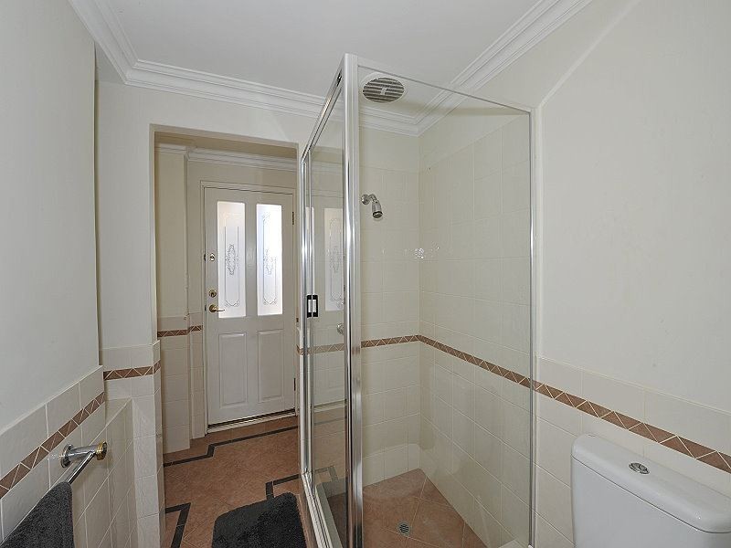 30 Santavea Mews, Halls Head WA 6210
