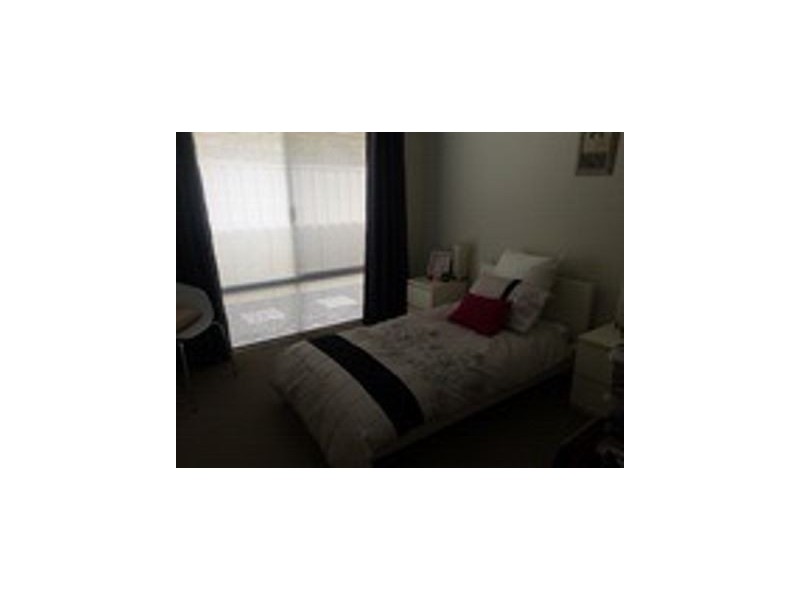 13 Cohen Vista, Lakelands WA 6180