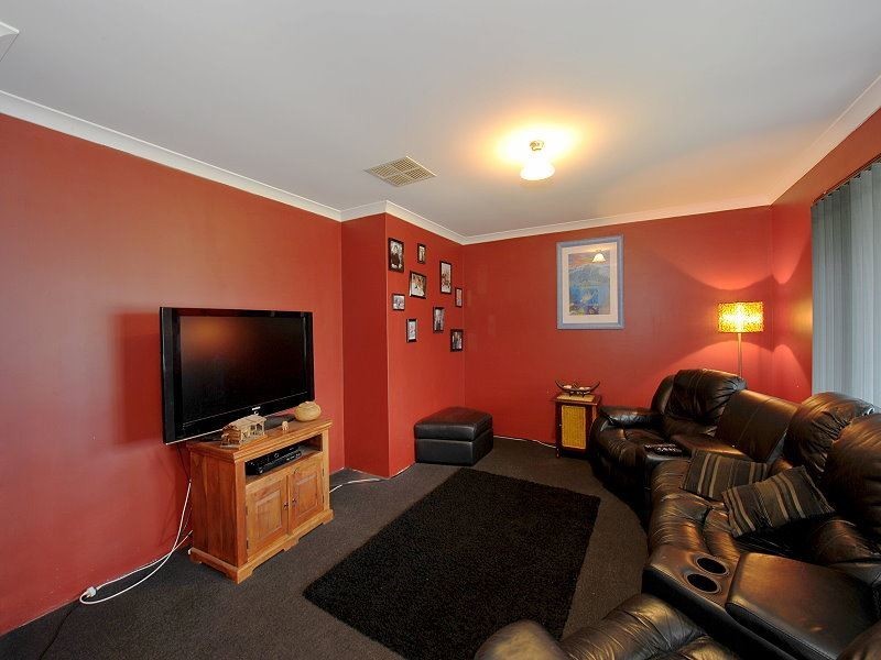 9 Gayze Retreat, Ravenswood WA 6208