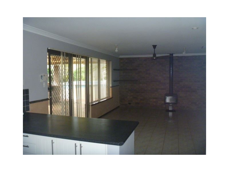 11 Mekong Way, Greenfields WA 6210