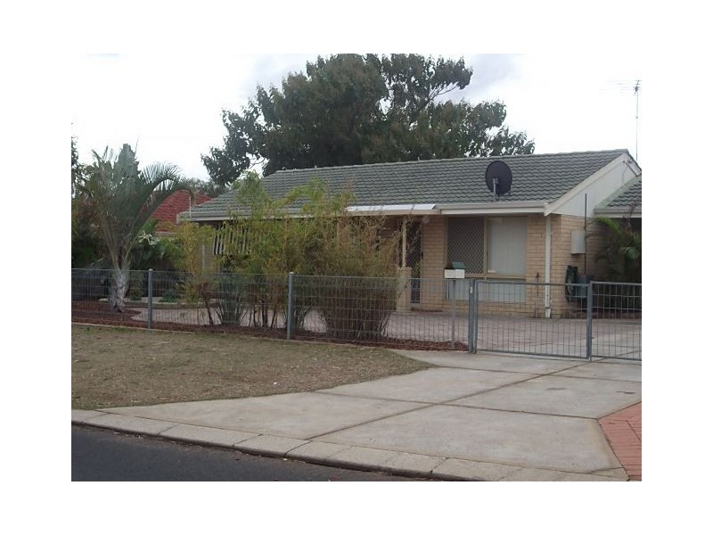 23 Gavarnie Way, Coodanup WA 6210