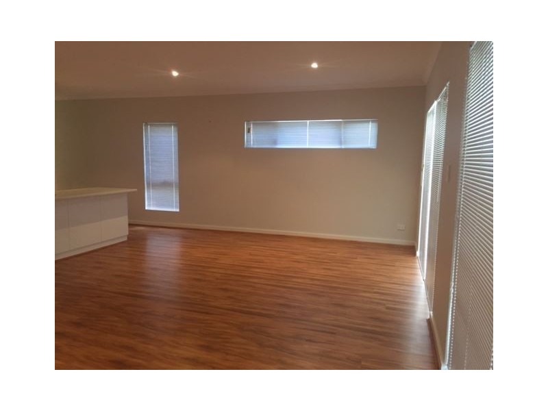 30 Contest Avenue, Mandurah WA 6210