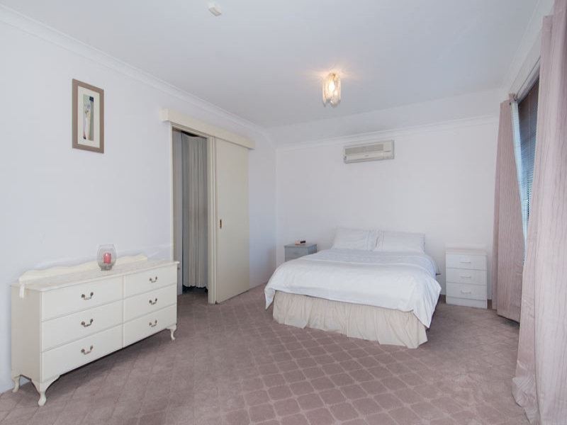 2 Wayford Mews, Erskine WA 6210