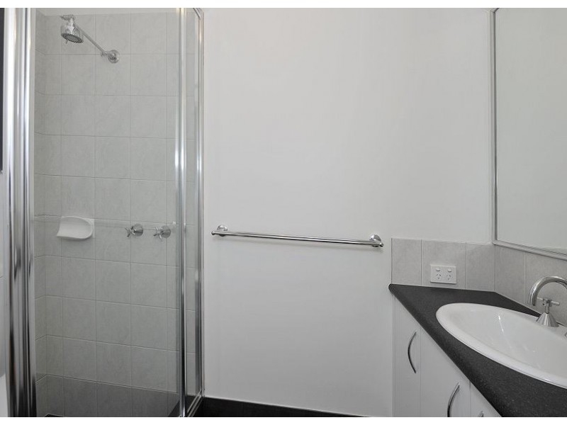 53 Warburton Trail, Lakelands WA 6180