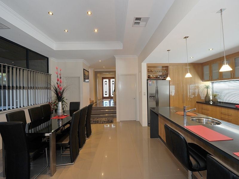 125 Hudson Drive, Dudley Park WA 6210