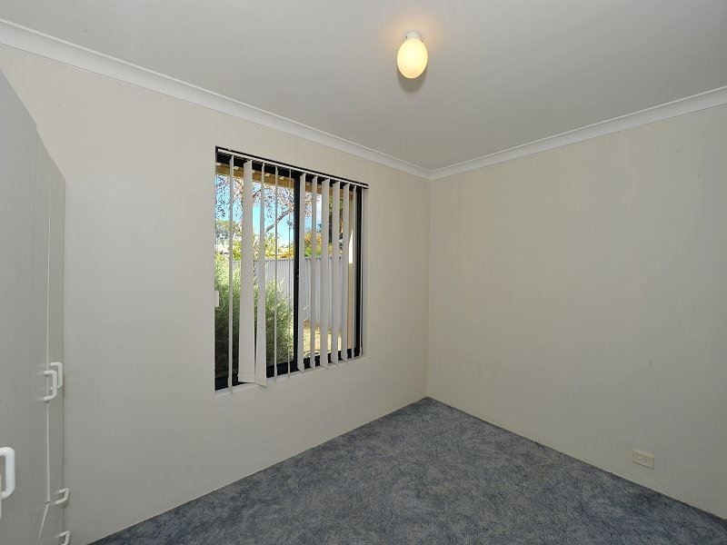 17 Murdoch Drive, Greenfields WA 6210