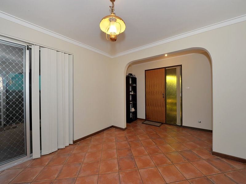 16 Clarice Street, Mandurah WA 6210