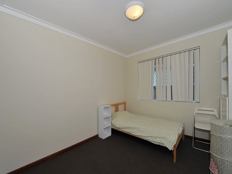 16 Clarice Street, Mandurah WA 6210