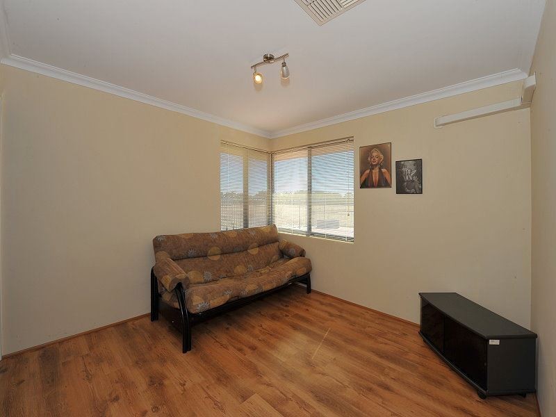 121 Greyhound Retreat, Nambeelup WA 6207