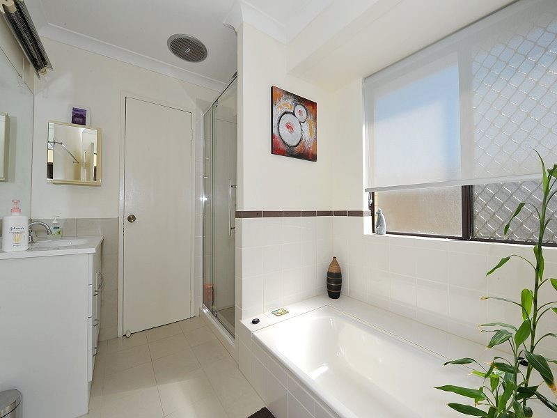 13 Mekong Way, Greenfields WA 6210