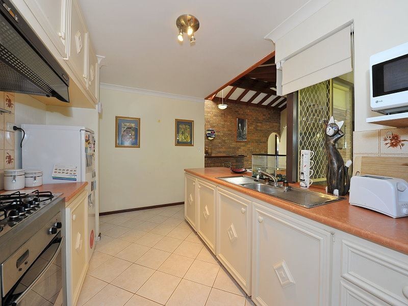 13 Mekong Way, Greenfields WA 6210