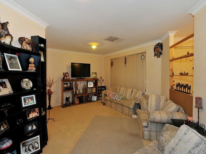 16 Lucidus Retreat, Greenfields WA 6210