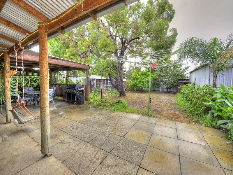 19 Gavarnie Way, Coodanup WA 6210