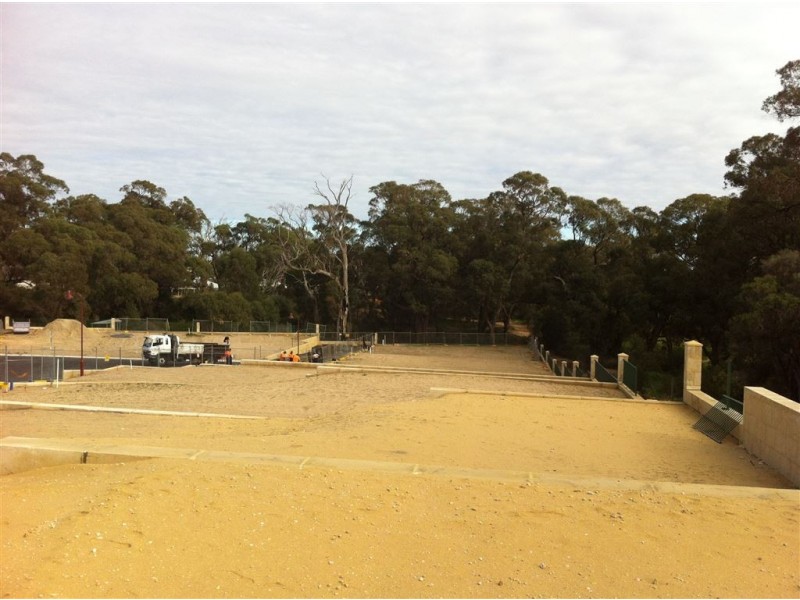 83 Camden Way, Meadow Springs WA 6210