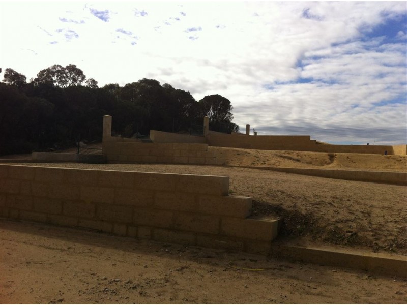 83 Camden Way, Meadow Springs WA 6210