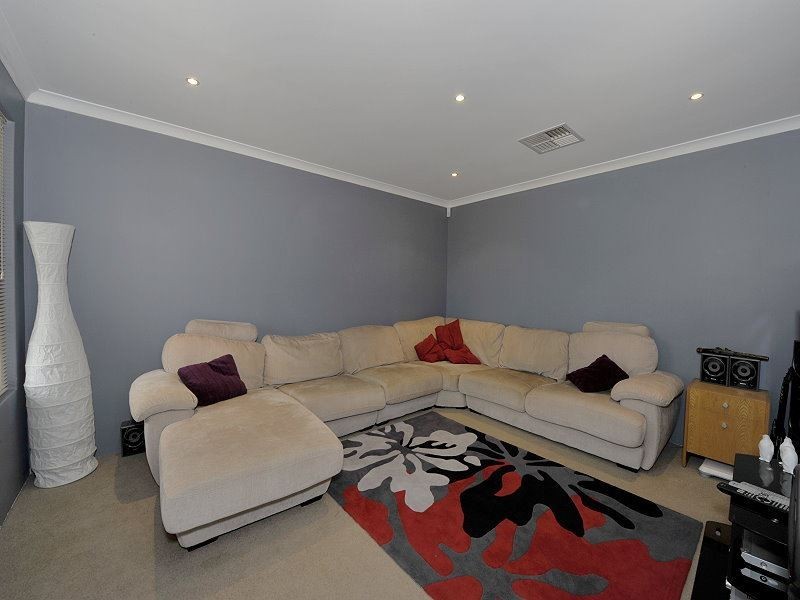 6 Wallaby Road, Dawesville WA 6211