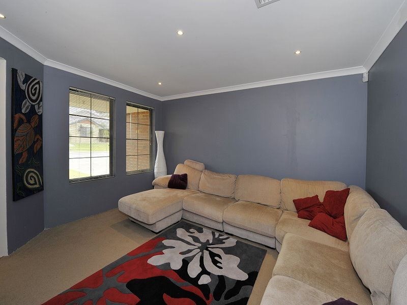 6 Wallaby Road, Dawesville WA 6211