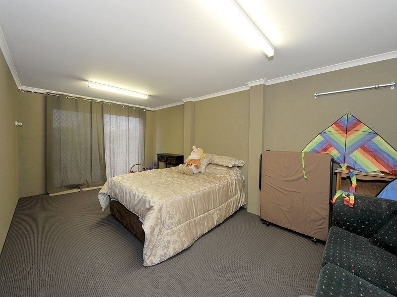 15 Adonis Road, Silver Sands WA 6210