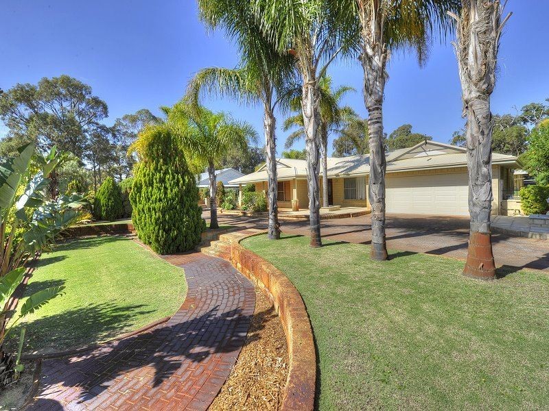 15 Clydesdale Drive, Greenfields WA 6210