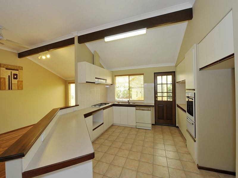 15 Clydesdale Drive, Greenfields WA 6210