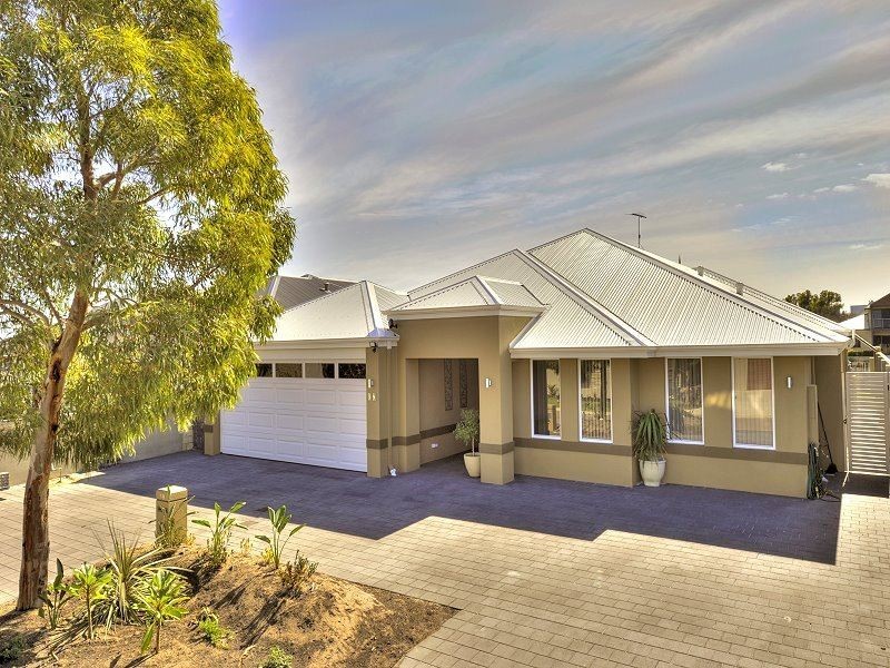 19 Gael Place, Dudley Park WA 6210