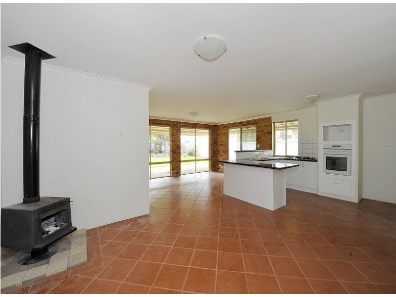 24 Lyelta Street, Falcon WA 6210