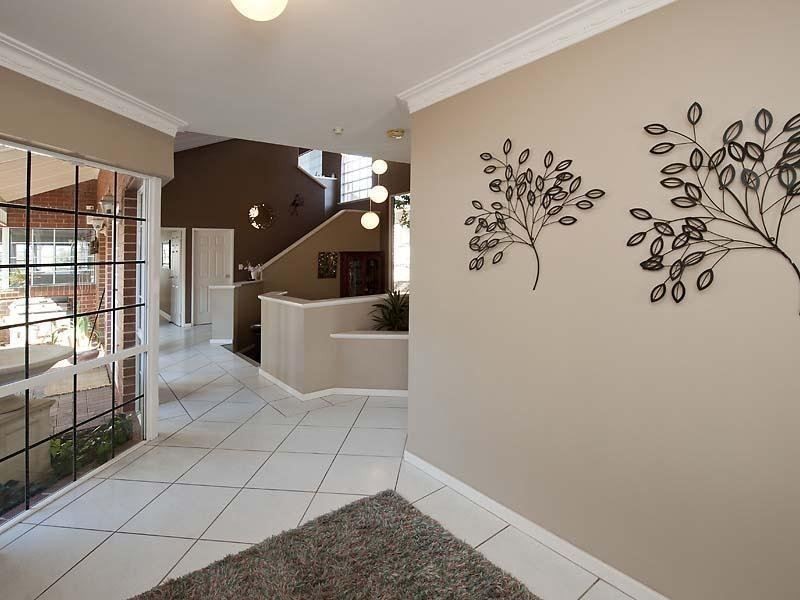 33 Hill Street, Halls Head WA 6210