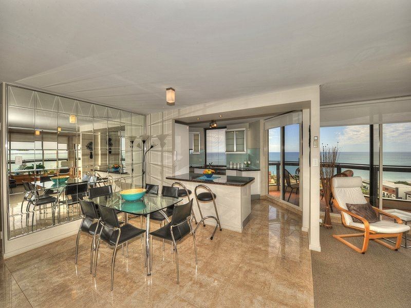 33/6a Valley Road, Halls Head WA 6210