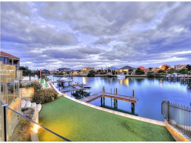 21 Voyager Close, Wannanup WA 6210