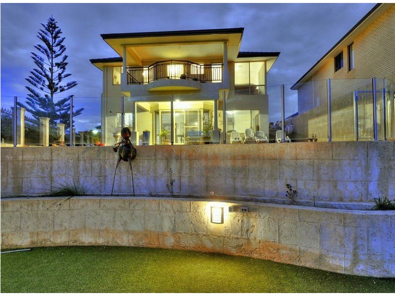 21 Voyager Close, Wannanup WA 6210