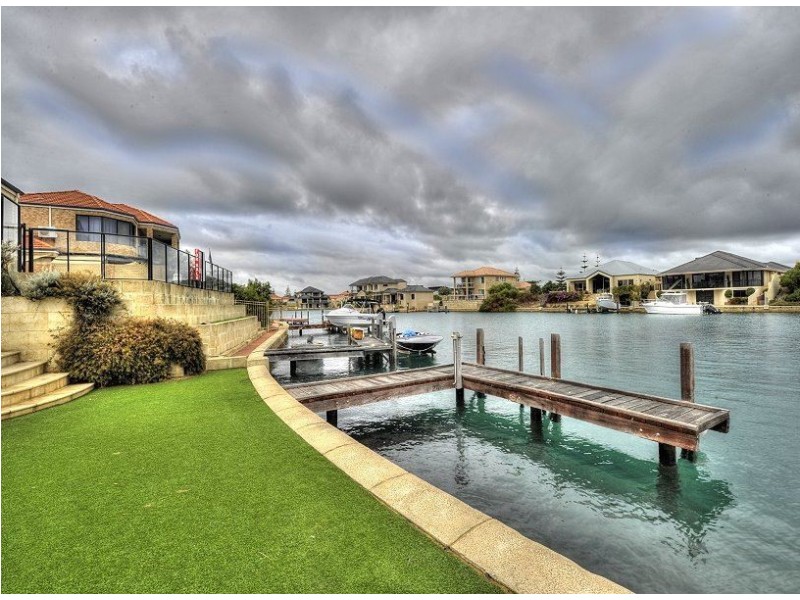 21 Voyager Close, Wannanup WA 6210