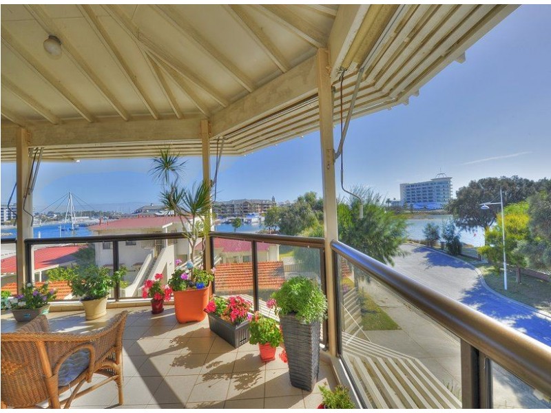 7/54 Ormsby Terrace, Mandurah WA 6210