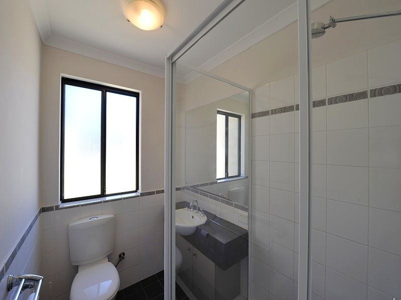 12 Fifth Avenue, Mandurah WA 6210
