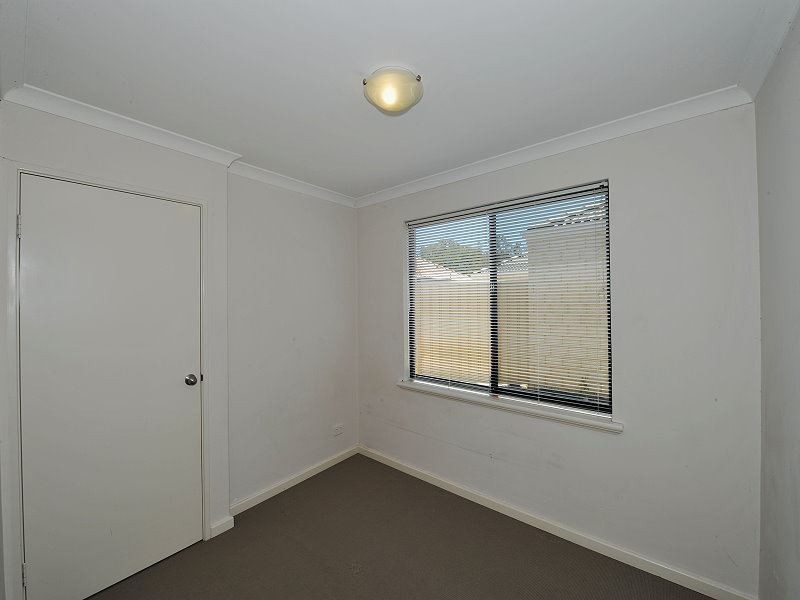 12 Fifth Avenue, Mandurah WA 6210