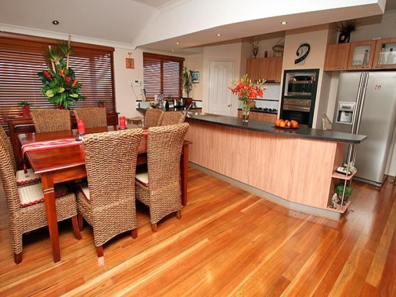 11 Aztec Island Retreat, Halls Head WA 6210