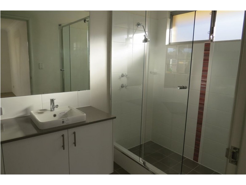 55 Greenville Vista, Meadow Springs WA 6210