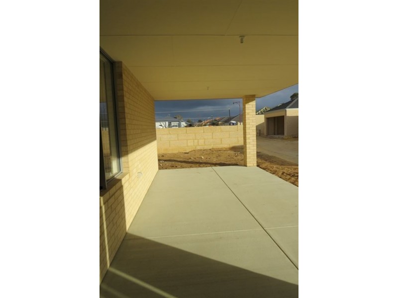 55 Greenville Vista, Meadow Springs WA 6210