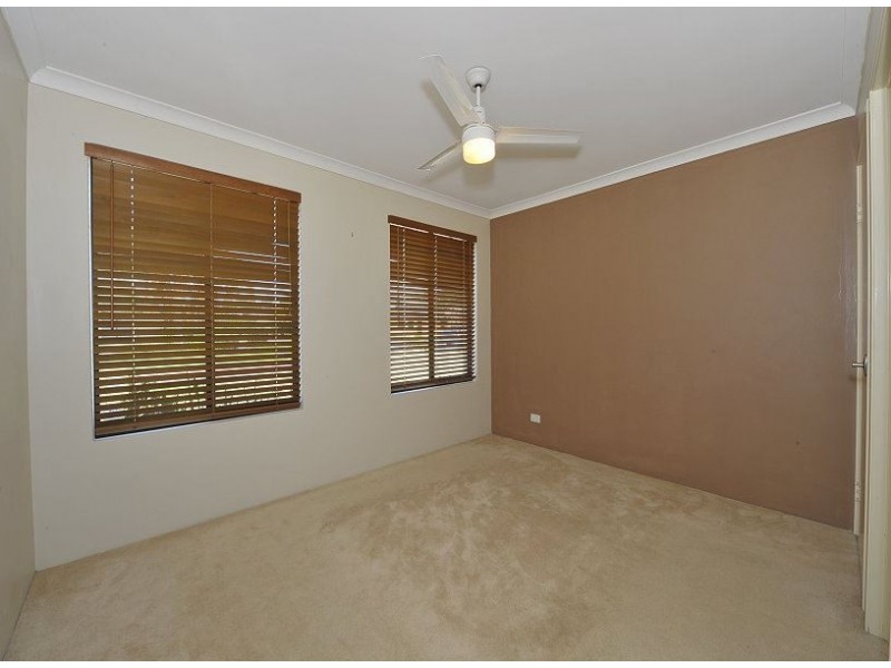 17 Dorneywood Crescent, Erskine WA 6210