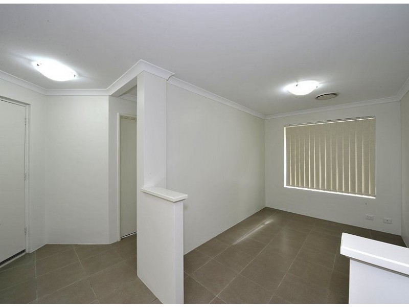 8 Bibbulmun Meander, Ravenswood WA 6208