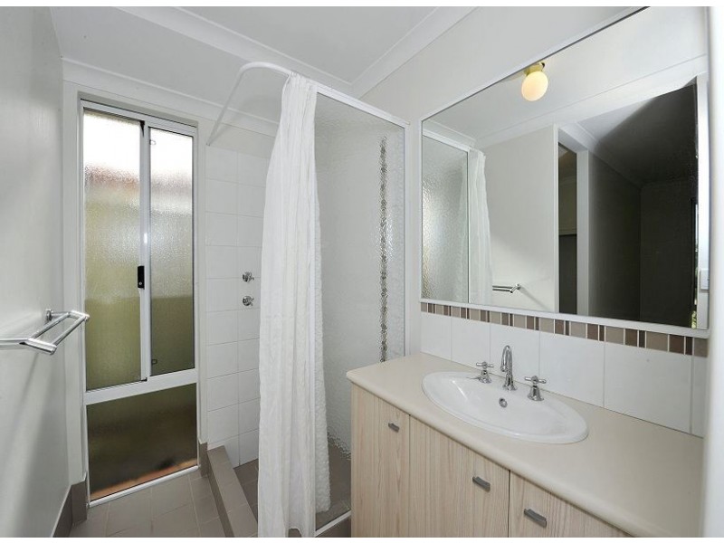 8 Bibbulmun Meander, Ravenswood WA 6208