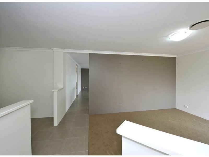 8 Bibbulmun Meander, Ravenswood WA 6208