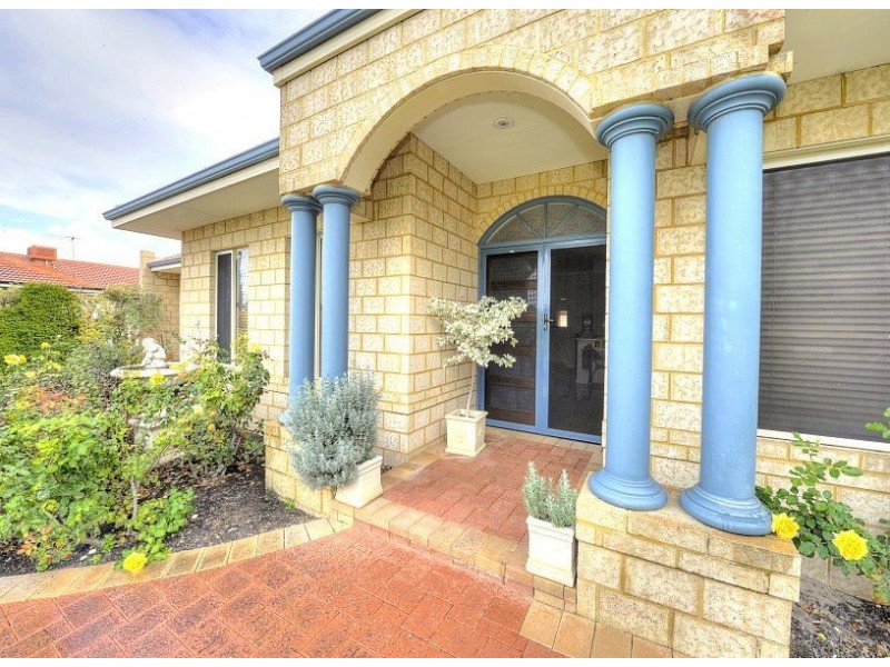 47 Admiralty Crescent, Halls Head WA 6210