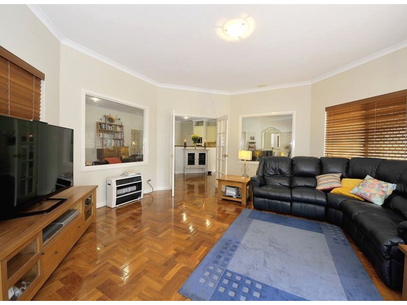 47 Admiralty Crescent, Halls Head WA 6210