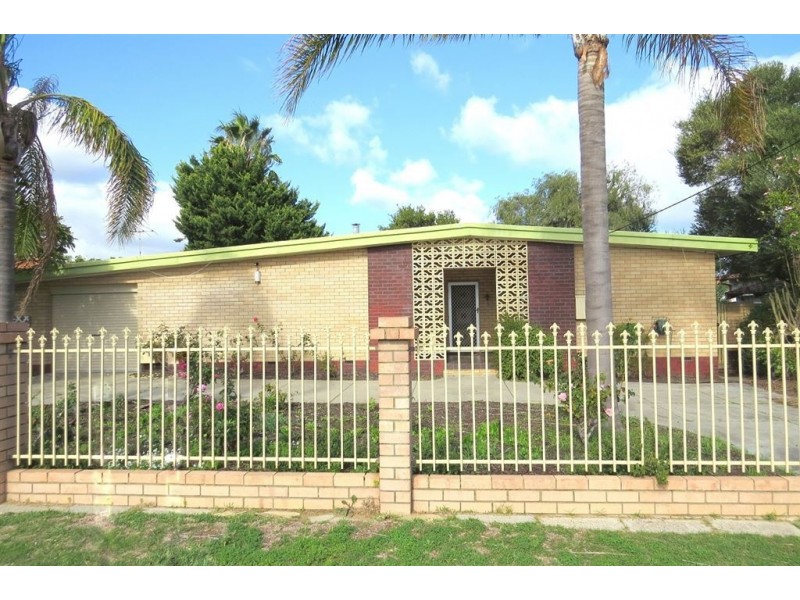 33 Comet Street, Dudley Park WA 6210