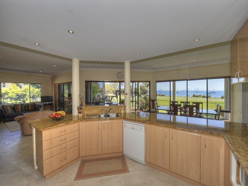 238 Estuary Road, Dawesville WA 6211