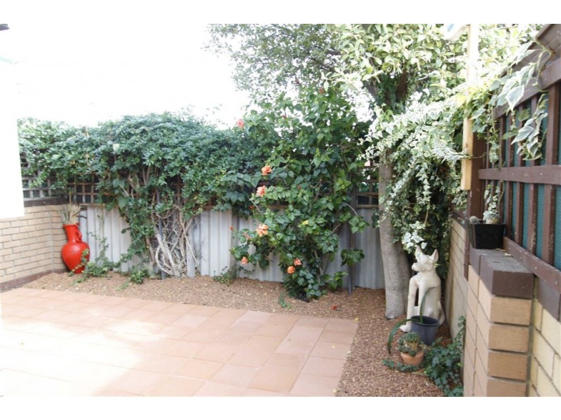 12/8 Creery Street, Dudley Park WA 6210