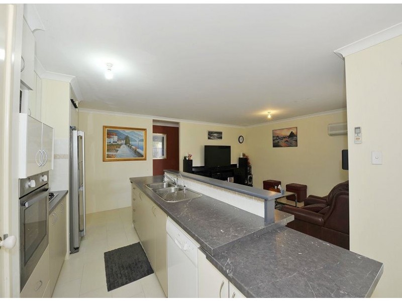 5 Wannyne Street, Mandurah WA 6210