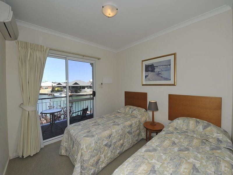 56/20 Apollo Place, Halls Head WA 6210